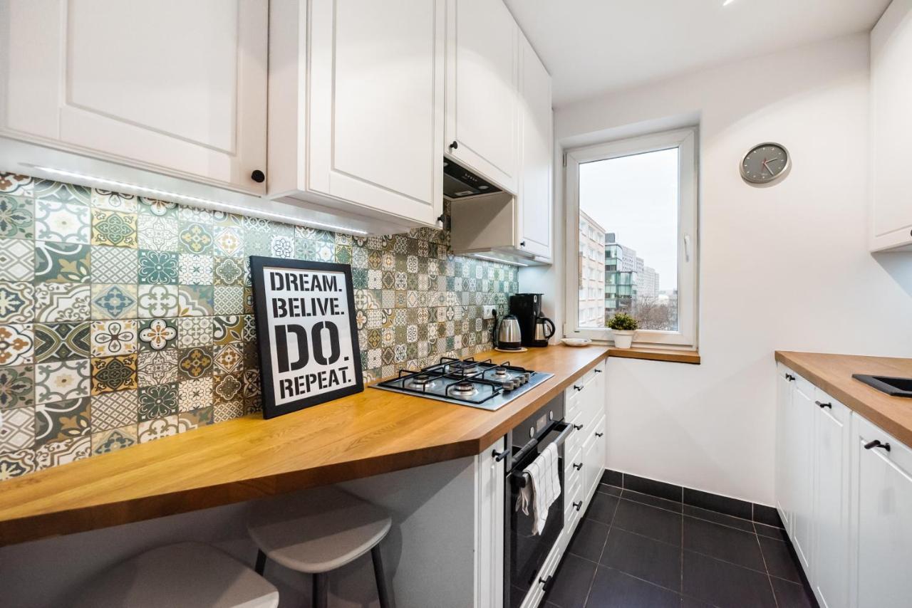 Metro Swietokrzyska Boho Aesthetic Apartment Warszawa Eksteriør billede
